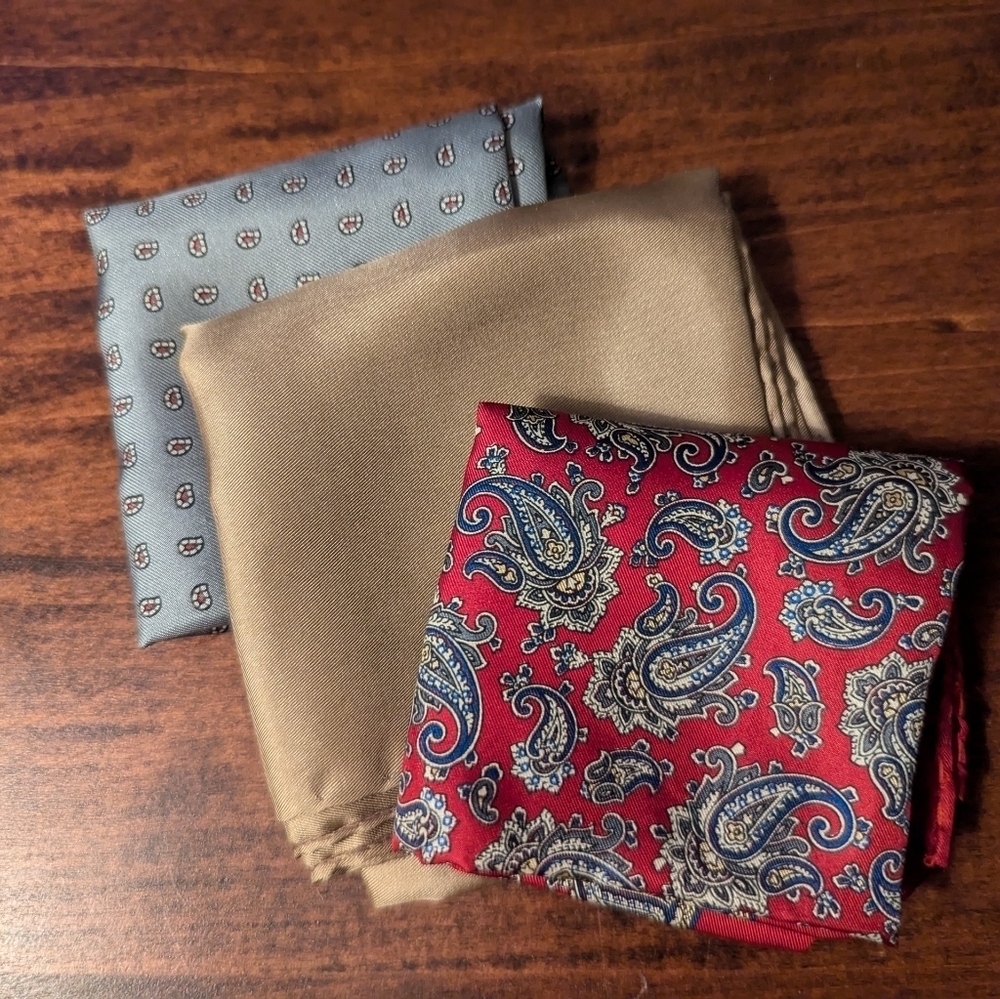 Vintage Silk 3 Gentlemen's Handkerchiefs pocket squares, hand rolled sewn